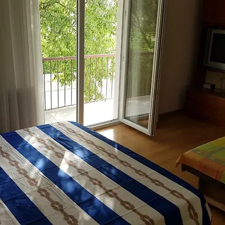 Apartament Ljepa Biograd Na Moru