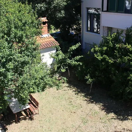 Ljepa * Biograd Na Moru